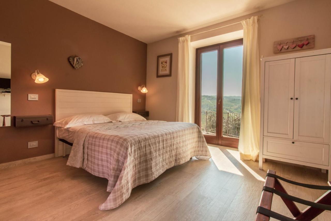 مبيت وإفطار Diano dʼAlba Poggio Dei Farinetti المظهر الخارجي الصورة