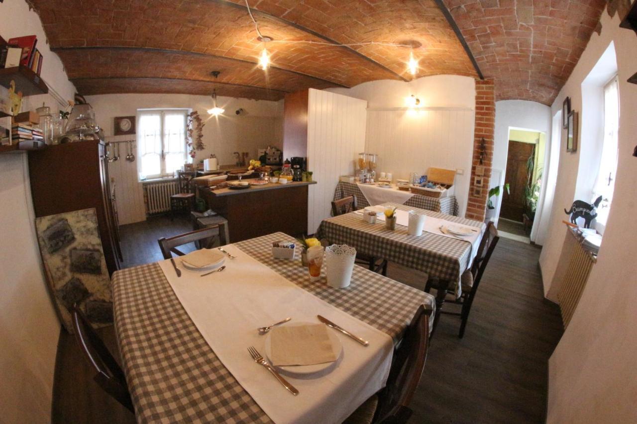 مبيت وإفطار Diano dʼAlba Poggio Dei Farinetti المظهر الخارجي الصورة